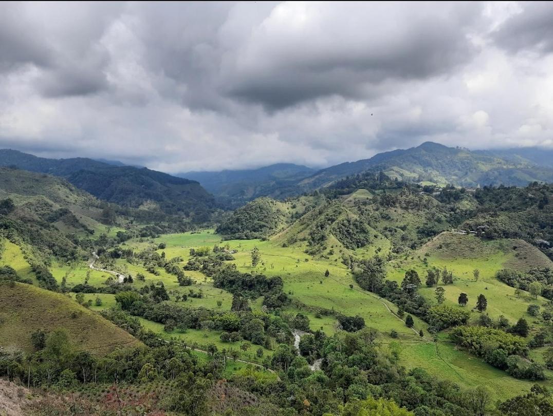 Hostal Rural La Montana Alquiyapura サレント エクステリア 写真